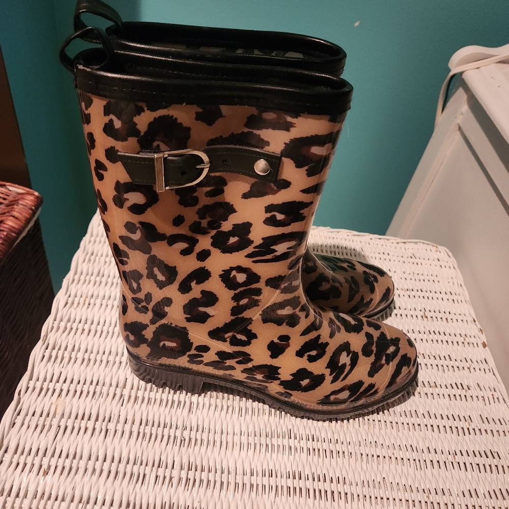 Leopard Print Rain Boots
